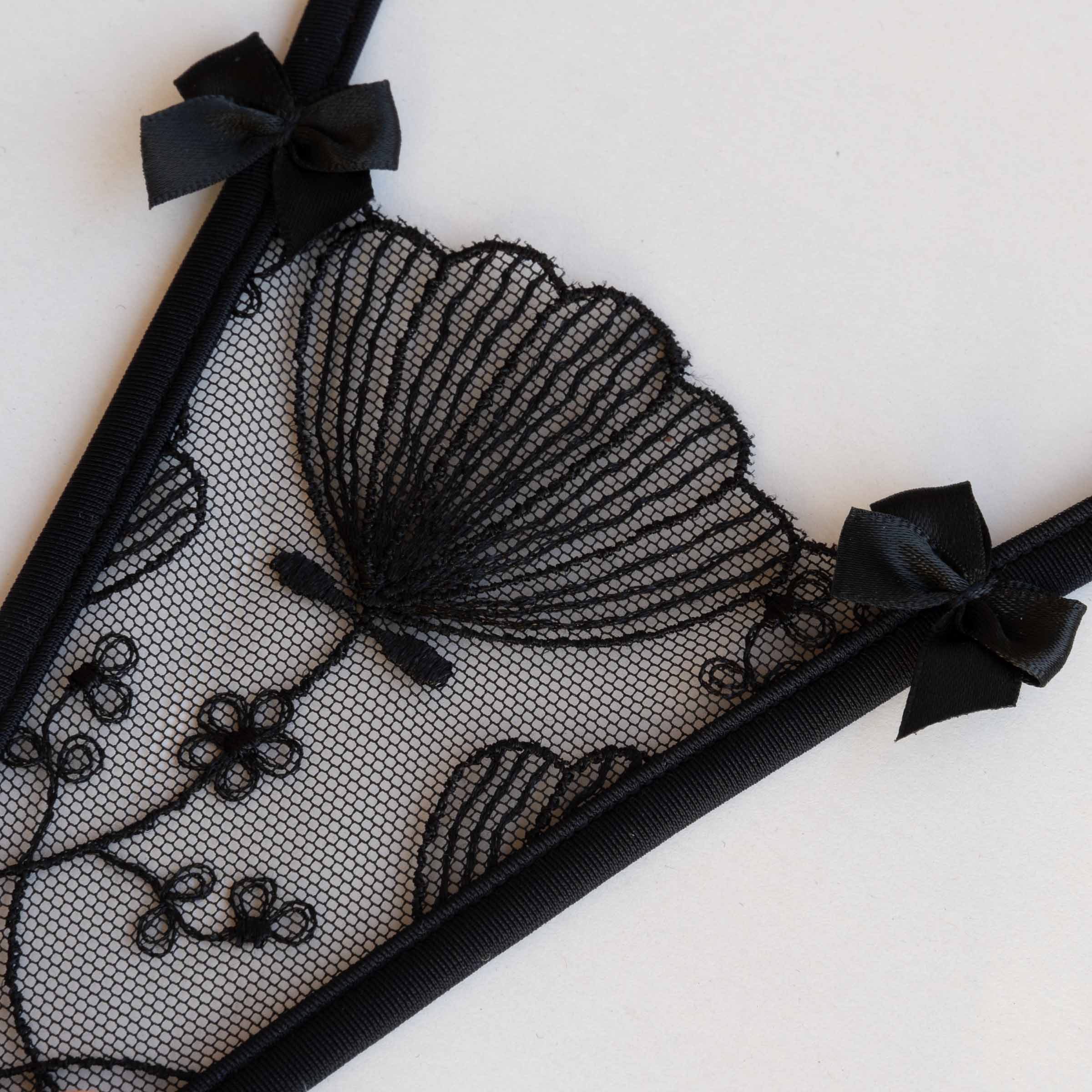 schwarze Spitze Micro String - black lace micro thong