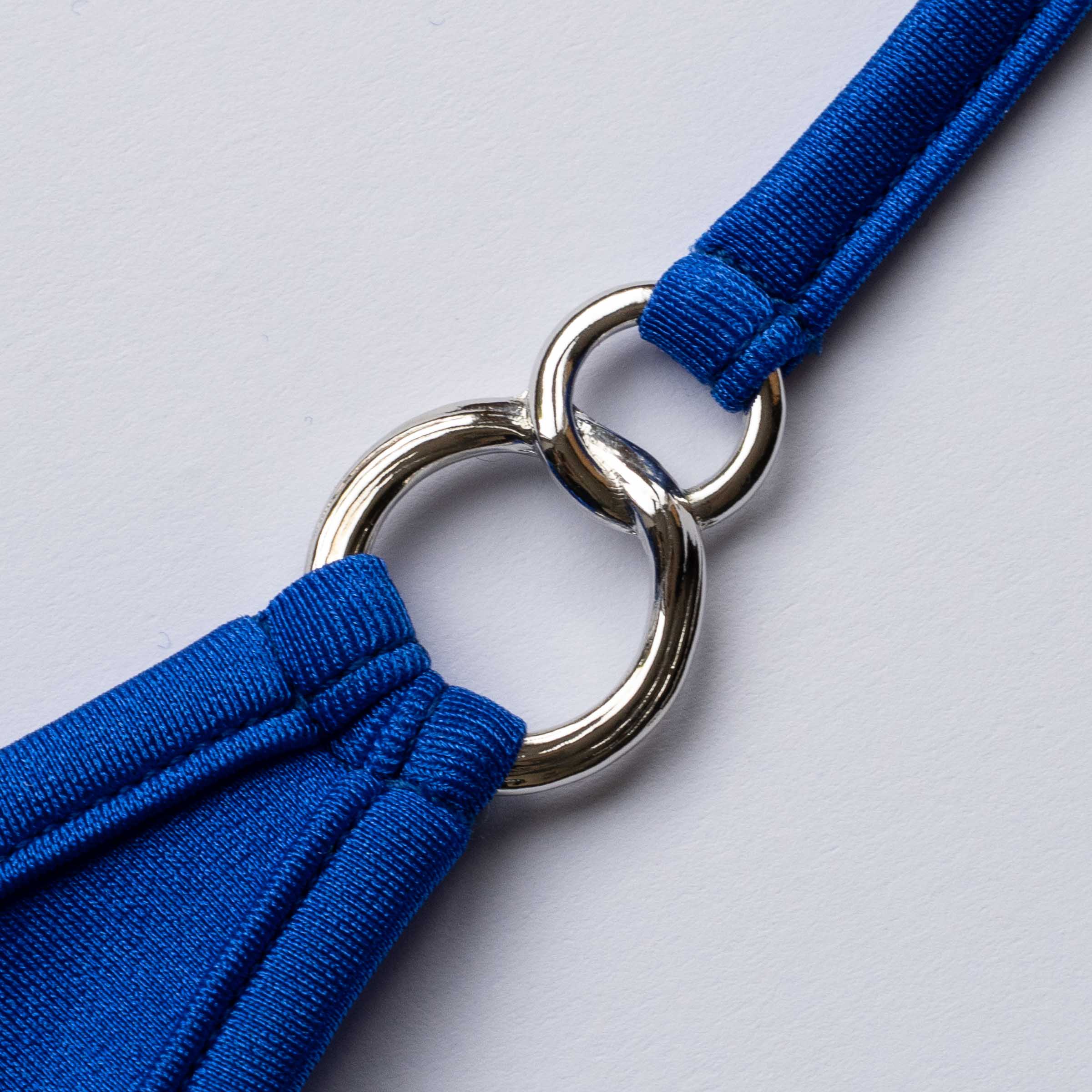 royalblauer Bikini Micro String silberne Ringe - bright royal blue bikini thong silver rings