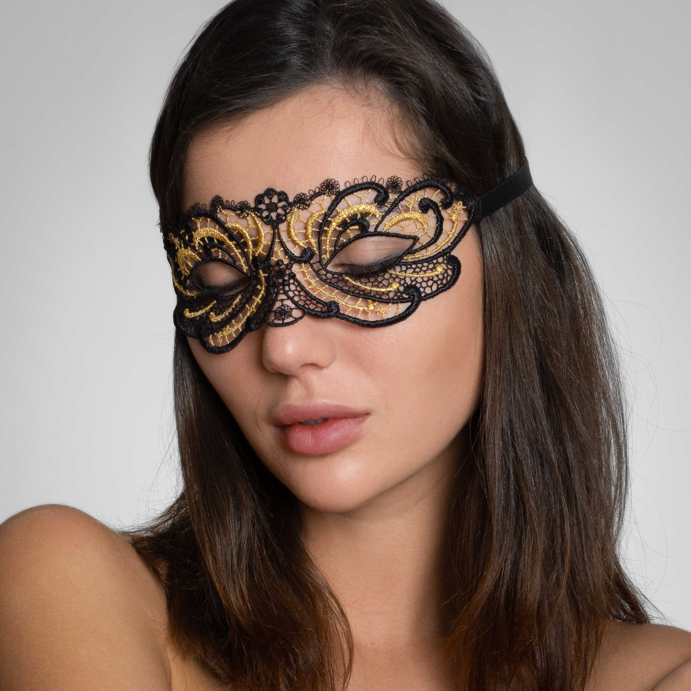 Sexy Maske aus Spitze schwarz gold - Lucky Cheeks Lingerie - beautiful lace mask gold black