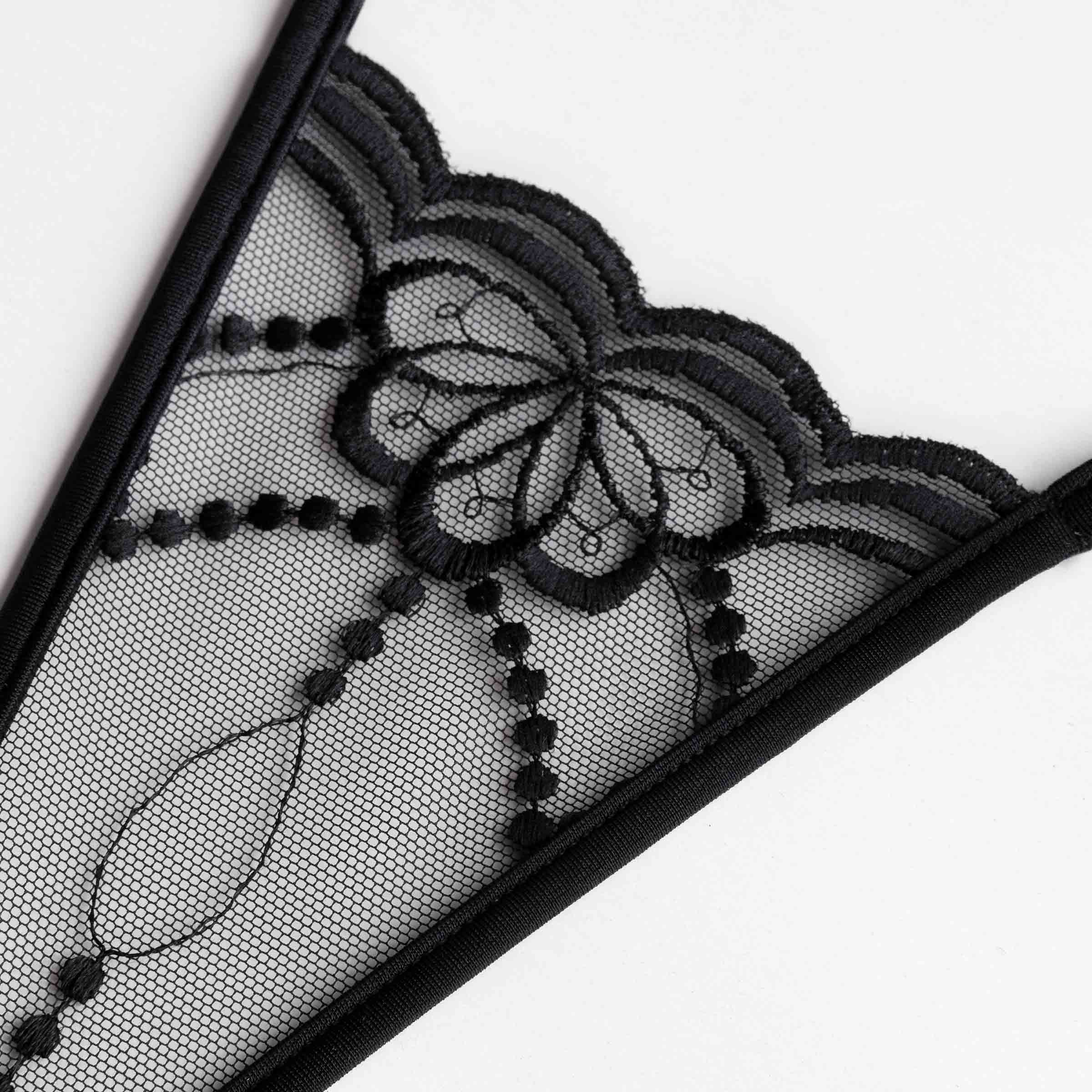 mini String Stickerei schwarz - micro thong embroidery black