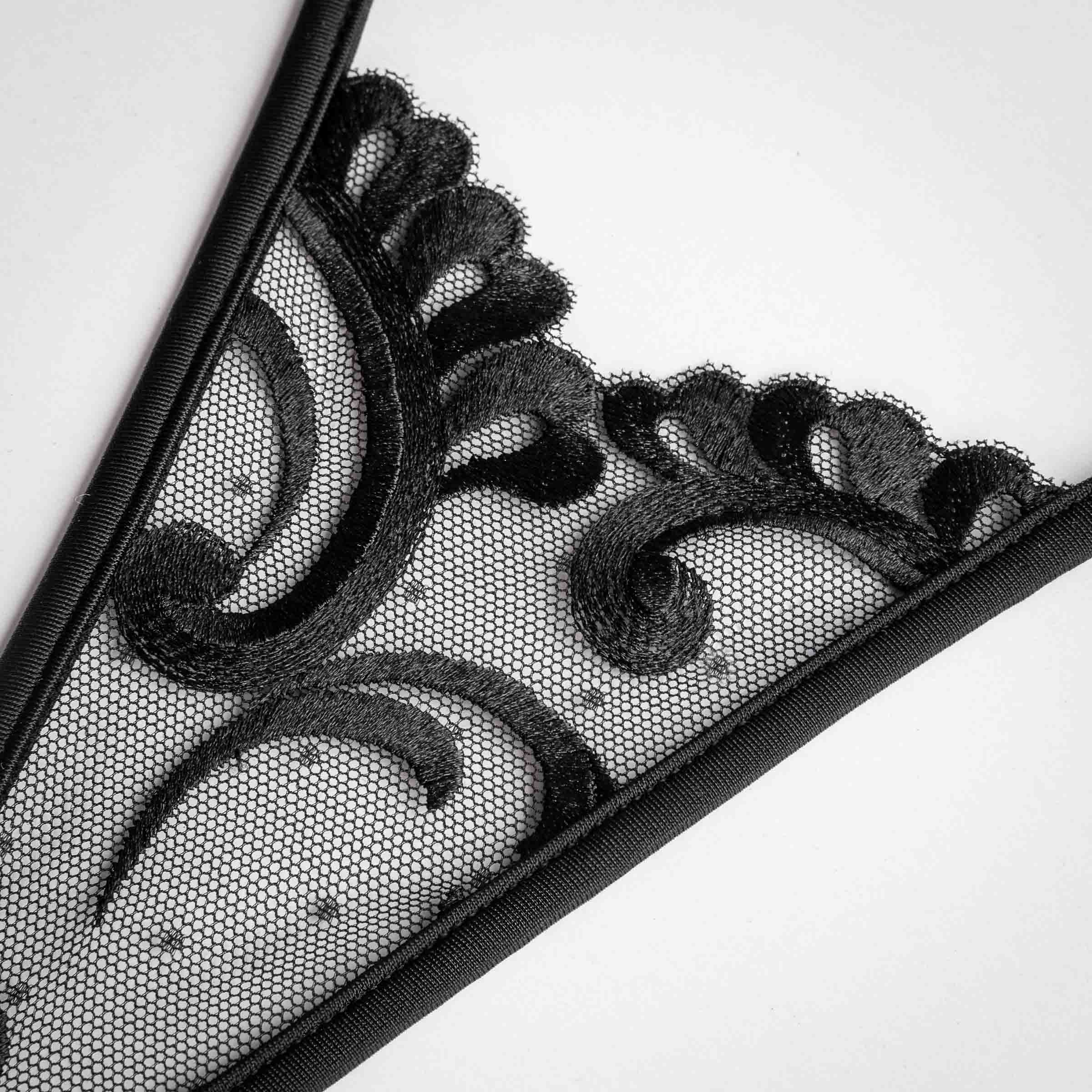 schwarze Stickerei mini String - black embroidery micro thong