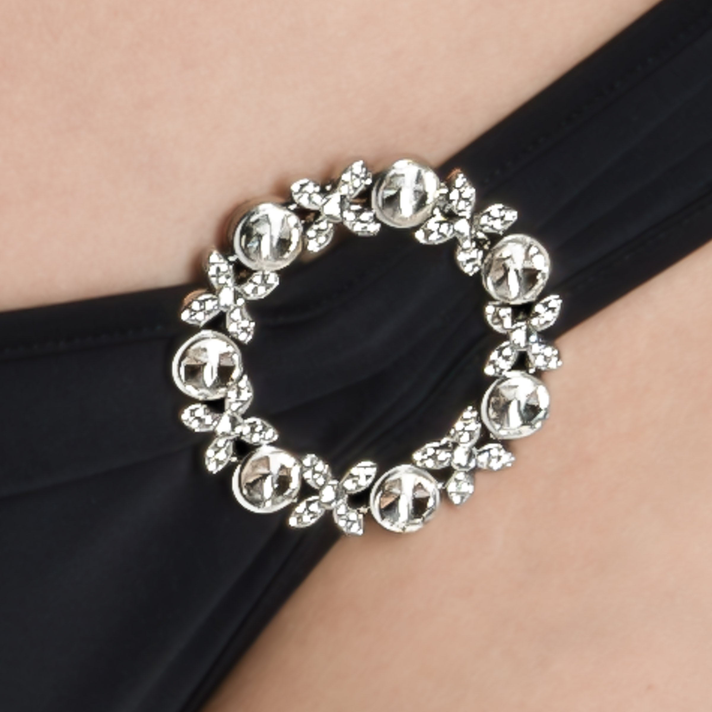 Schmucksteile aus Strass-Steinchen des Brazilian Tangas - Embellishments made of rhinestone elements of the Brazilian thong - Lucky Cheeks